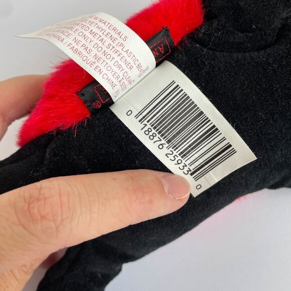 Vintage 1997 Ann Geddes Darker Skin Ladybug Plush Sleeping Doll, Red & Black - Picture 7 of 8